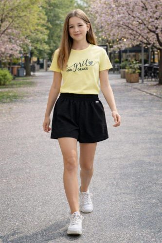 Lány bő szabású short black