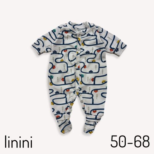Baby fiú rugi autópályás
